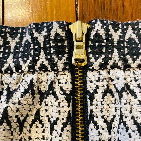 J Crew Textured Block Print Graphic Mini Skirt - Picture 7 of 9